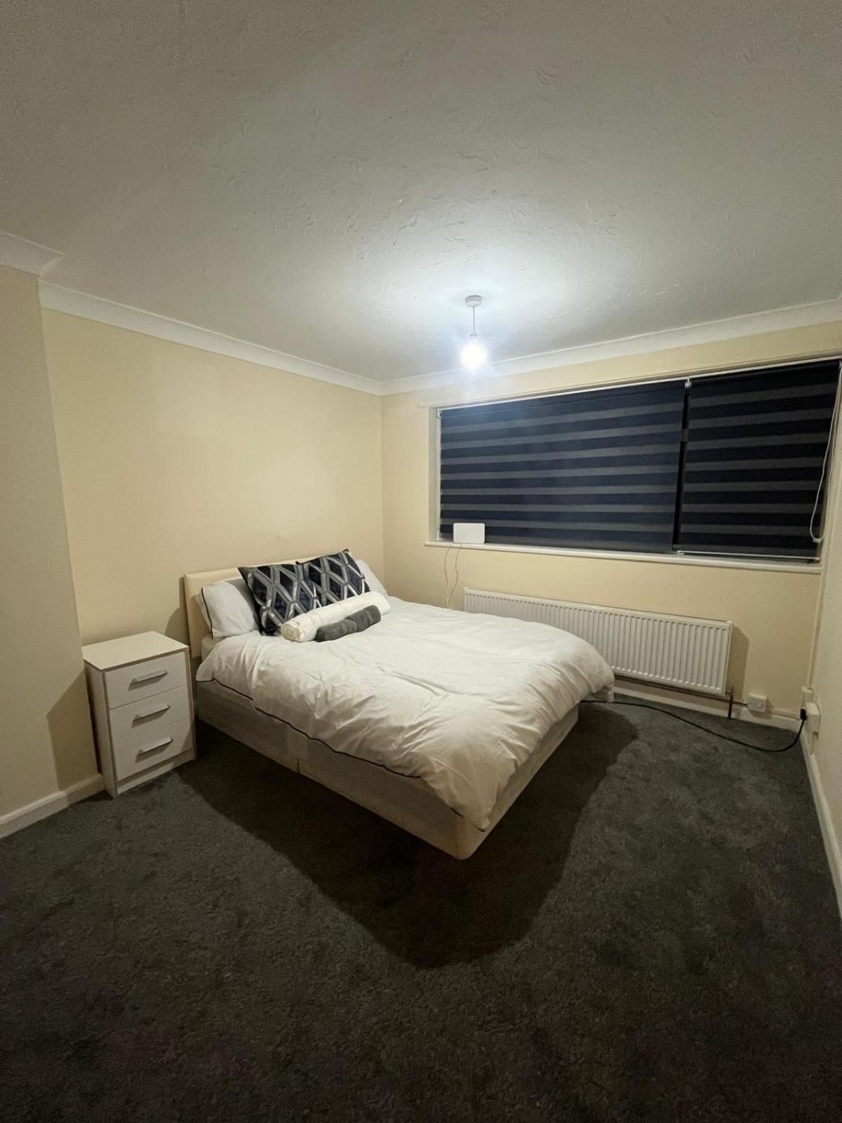 Barnfield Rooms 切姆 外观 照片